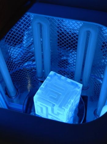 UV Cure of the Form 1 print